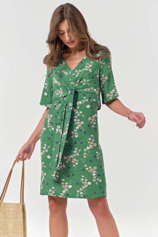 Summer fitted dress with print on green