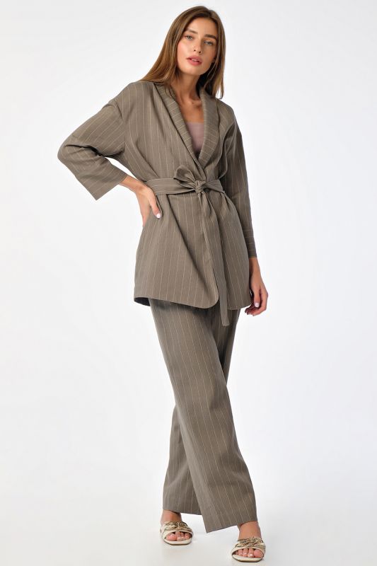 Summer linen oversize suit with striped pants beige