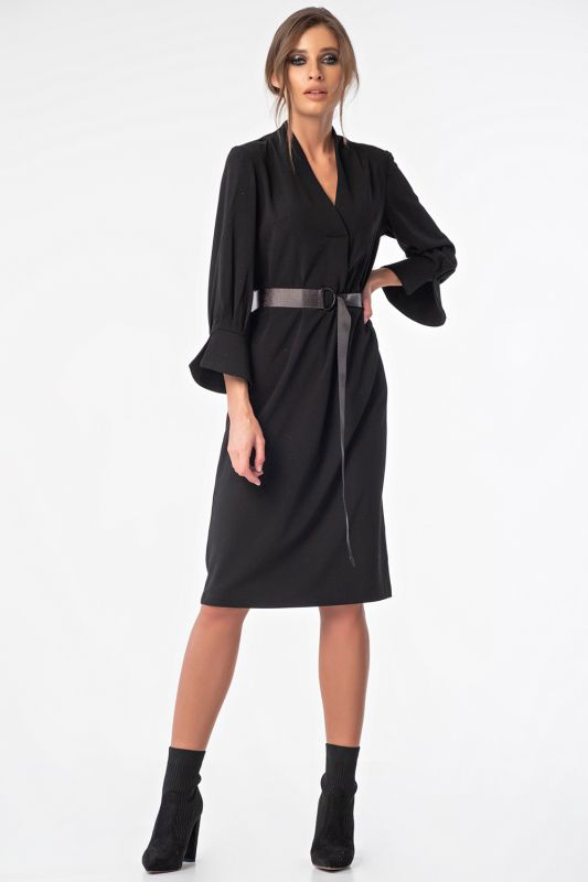 Dress casual straight dress with v-neck black