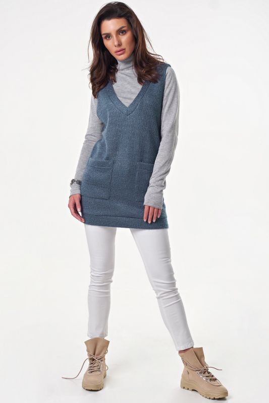 Warm knitted long vest in dark azure