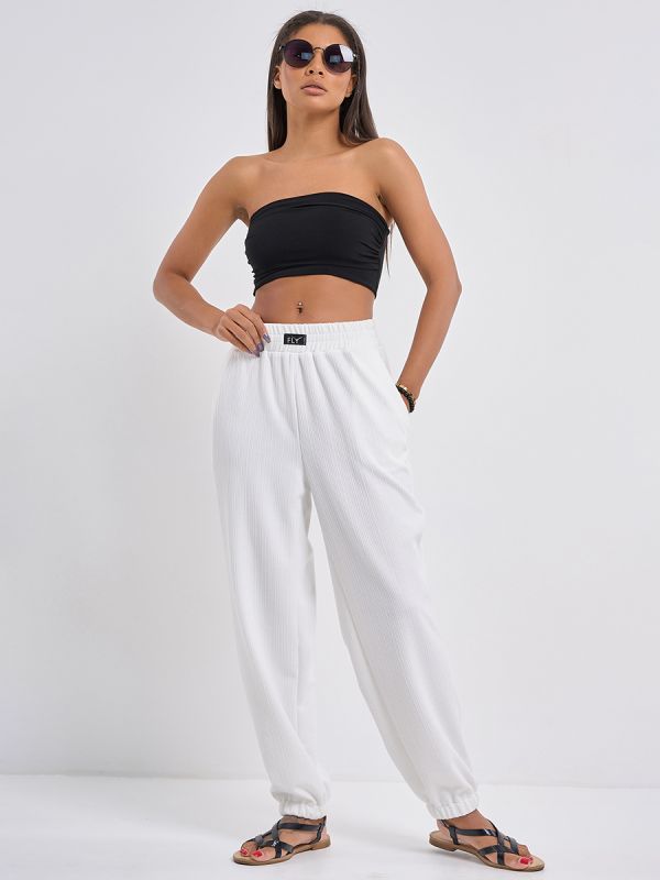 Textured jersey casual pants white