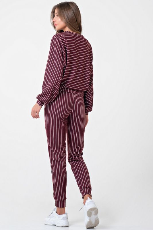 Casual suit with striped jersey pants on burgundy