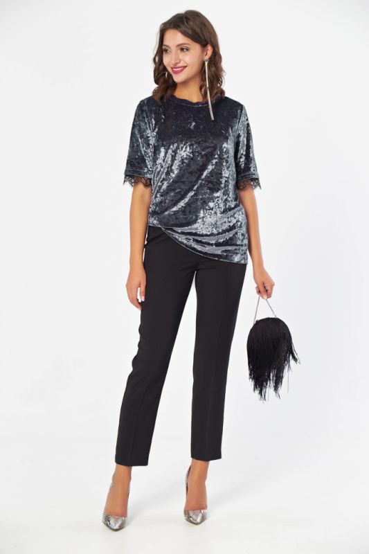 Short sleeve straight velvet blouse in gray-blue