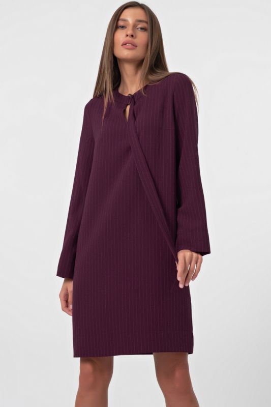 Casual straight dress with stripes on wine