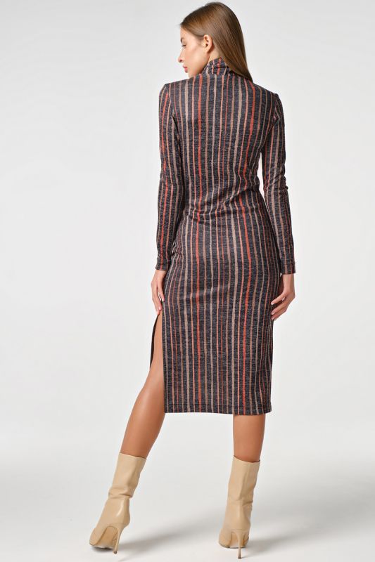 Long sleeve knitted midi dress with striped stripes on black