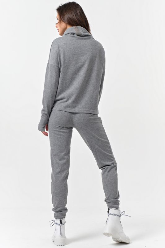 Knitted trouser suit with inscription gray