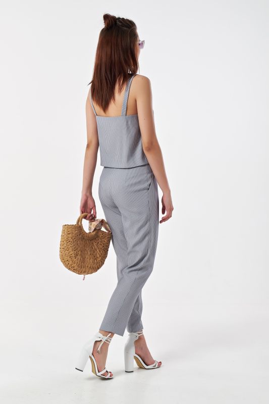 Summer pant suit with striped top on gray