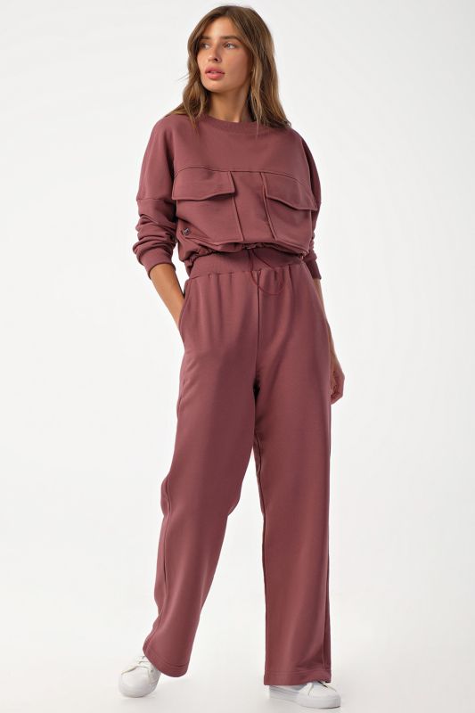 Sporty knitted suit with wide futer pants lingonberryberry