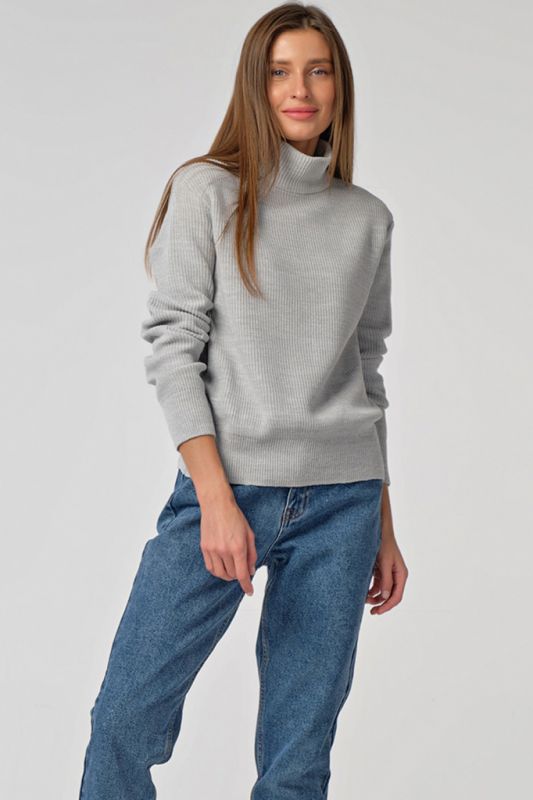 Knitted loose cotton sweater light gray