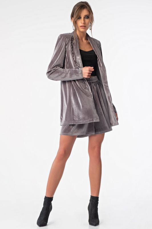 Evening velvet suit with shorts gray