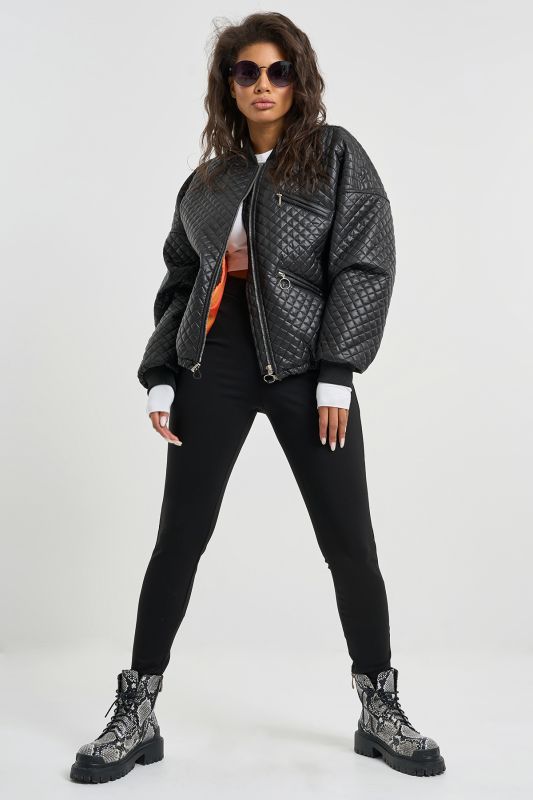 Short bomber made of quilted jacket fabric black