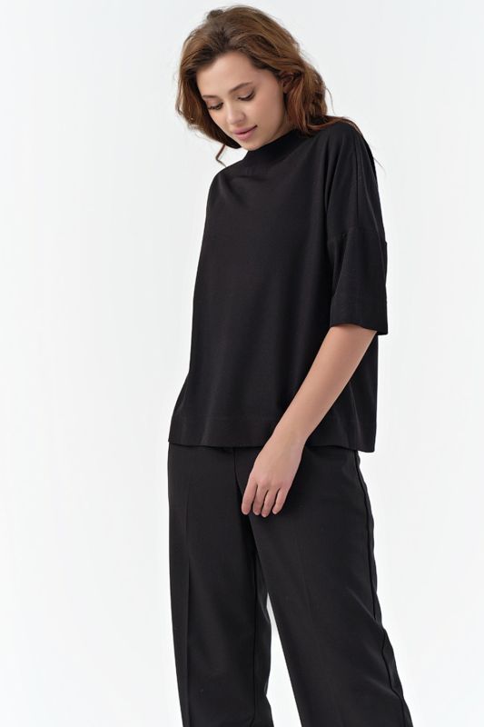 Short sleeve straight office blouse in black