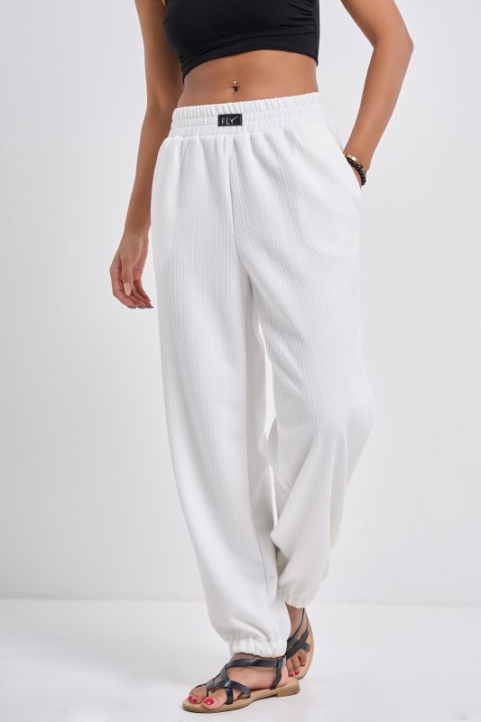 Textured jersey casual pants white