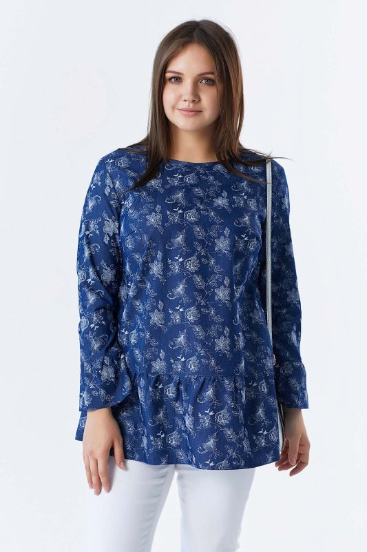 Cotton loose blouse in large size with print on blue