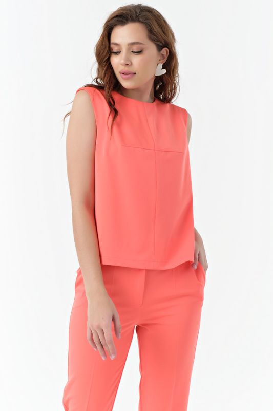 Summer pants suit with coral top