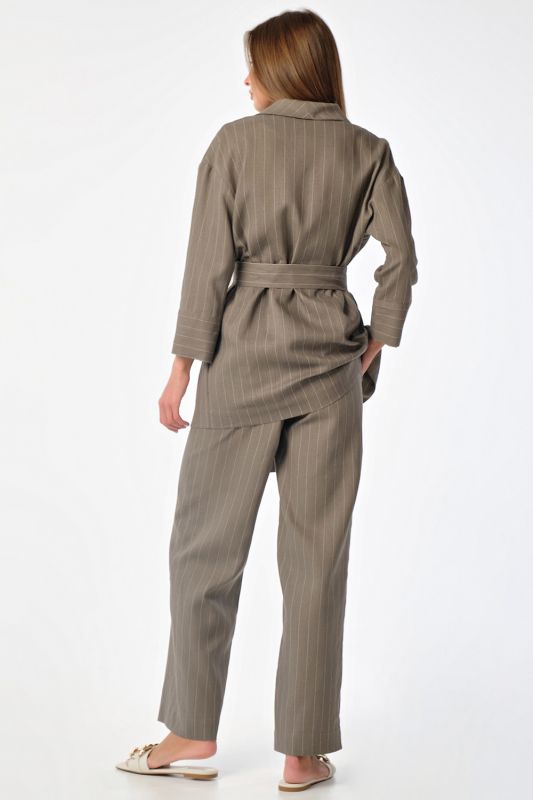 Summer linen oversize suit with striped pants beige