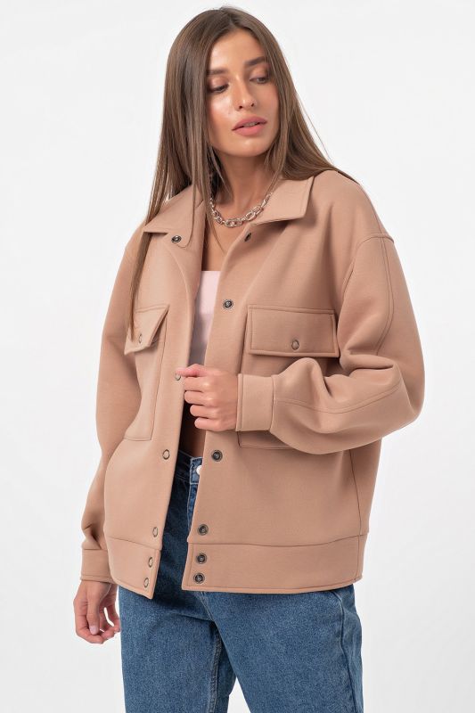 Warm knitted bomber with pockets beige