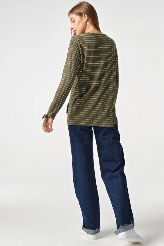 Light cotton sweater with stripes on green