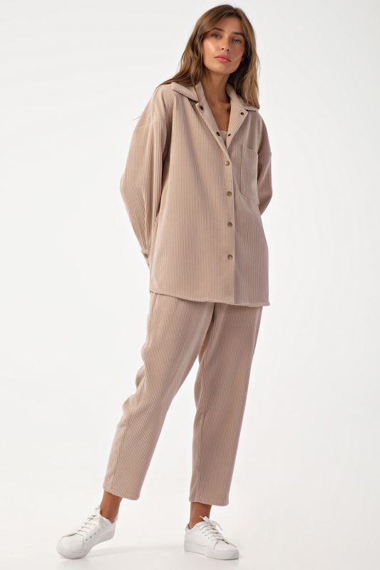 Corduroy pant suit with beige shirt