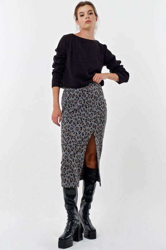 Skirt from dense knitted fabric leopard on gray