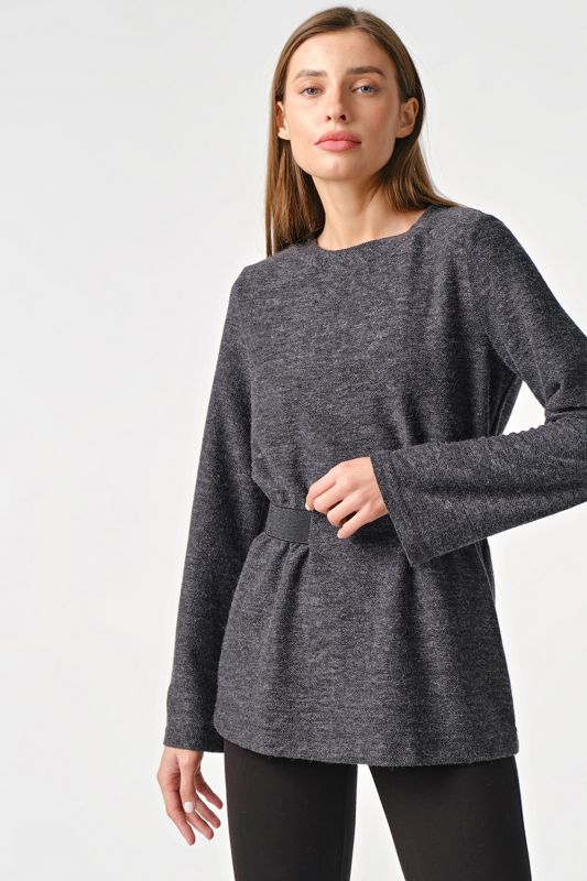 Long fitted knitted sweater gray