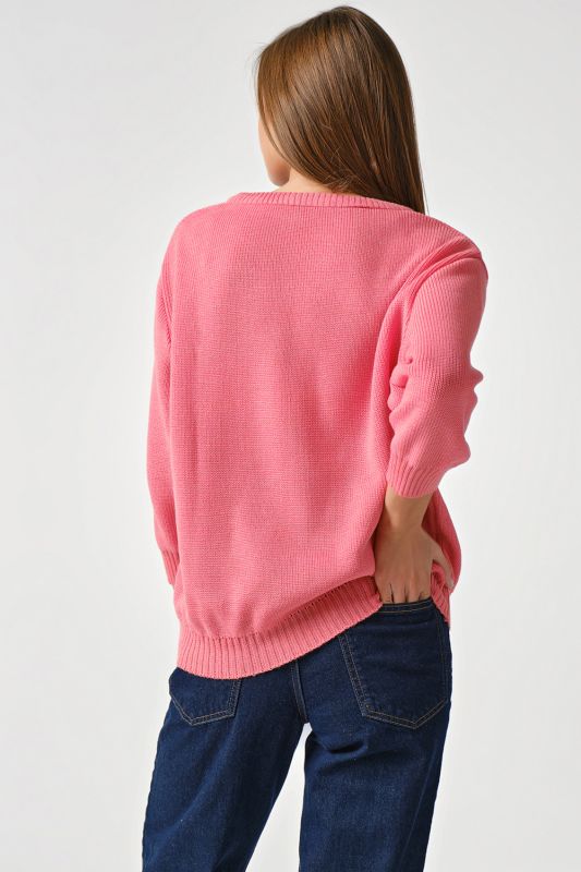 Pink petal free knitted sweater