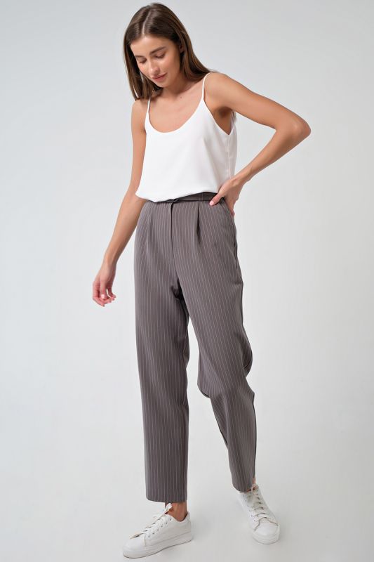 Classic shortened straight pants with white stripe on gray