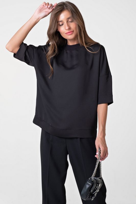 Straight office blouse with wide sleeve black