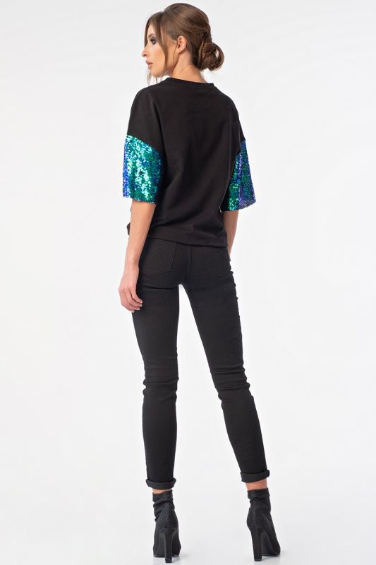 Oversize T-shirt with blue-green sequins