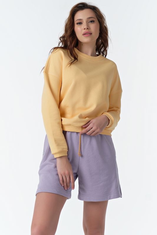 Yellow-lilac cotton knitted suit with futer shorts