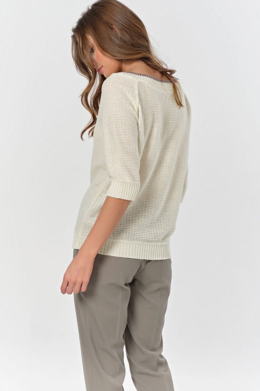 Pullover knitted short with v-neck Milk color