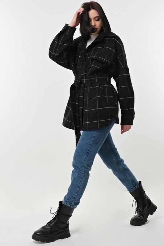 Shirt-coat shortened plaid on black