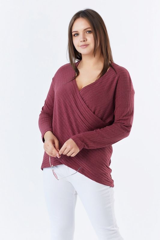 Large size burgundy knitted sweater with flap