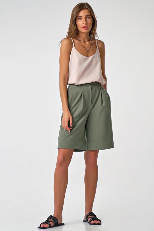 Shorts bermudas of khaki suit fabric