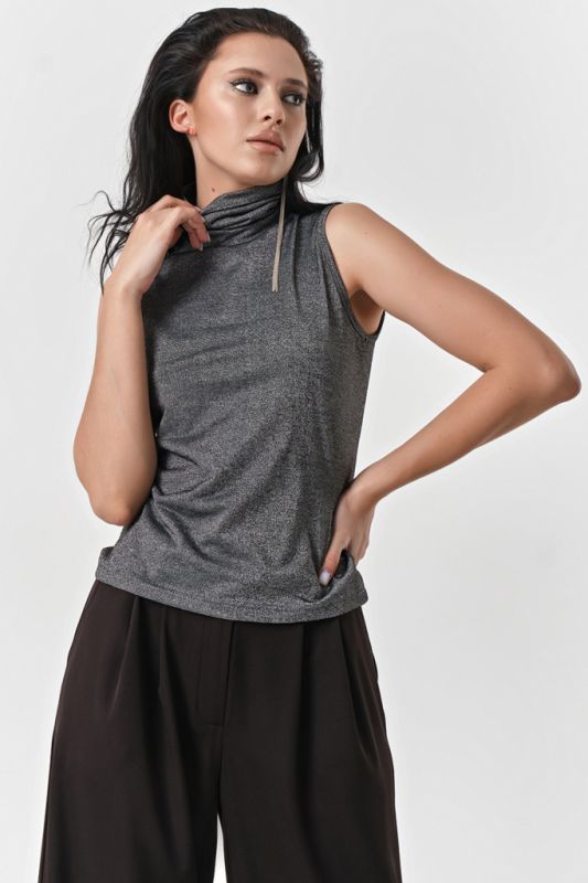 Sleeveless turtleneck knit shimmering black