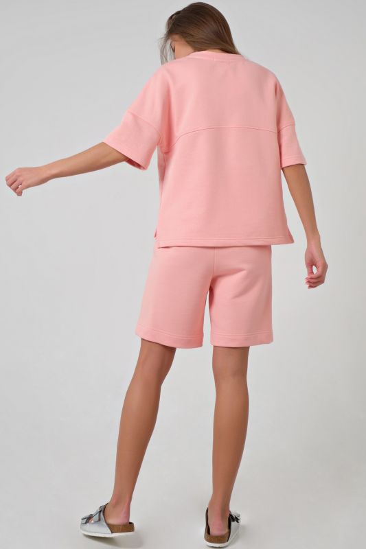 Summer sports suit with shorts and oversize T-shirt peach