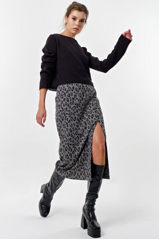 Skirt from dense knitted fabric leopard on gray