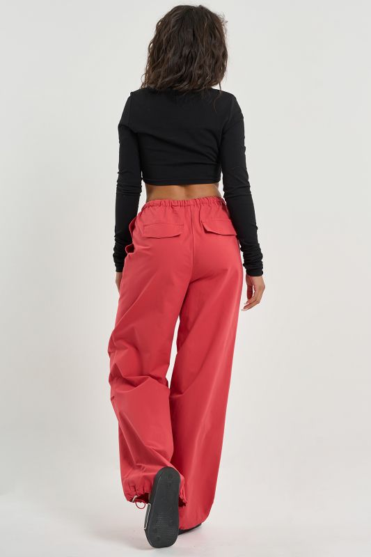 Pants kargo made of dense cotton fabric red