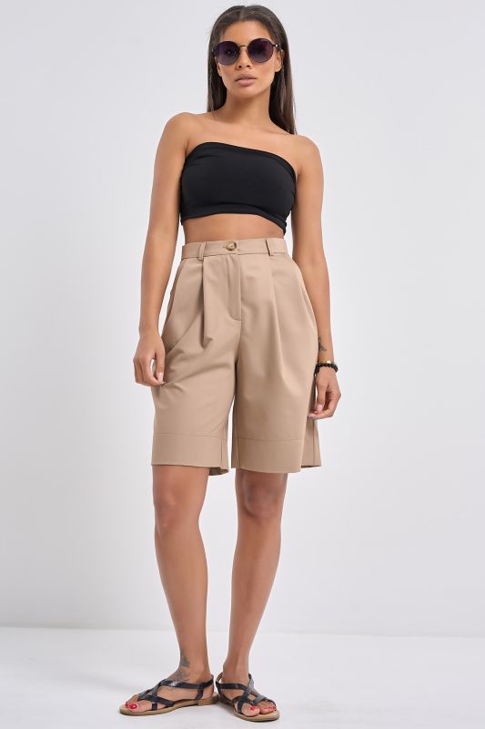 Bermuda shorts of suit fabric light beige