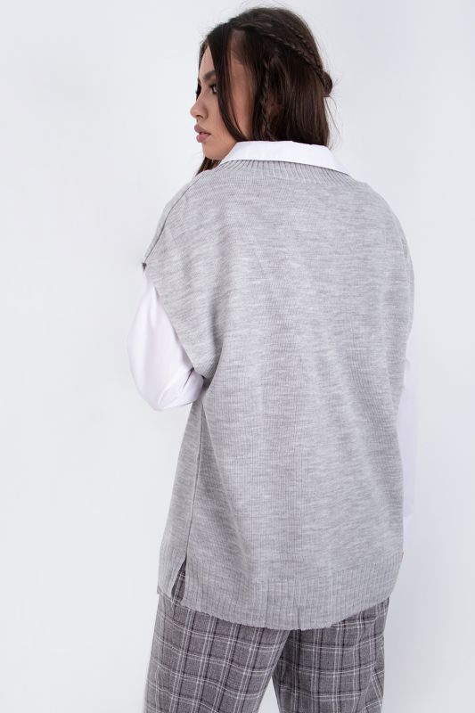 Knitted overcoat with slits in light gray