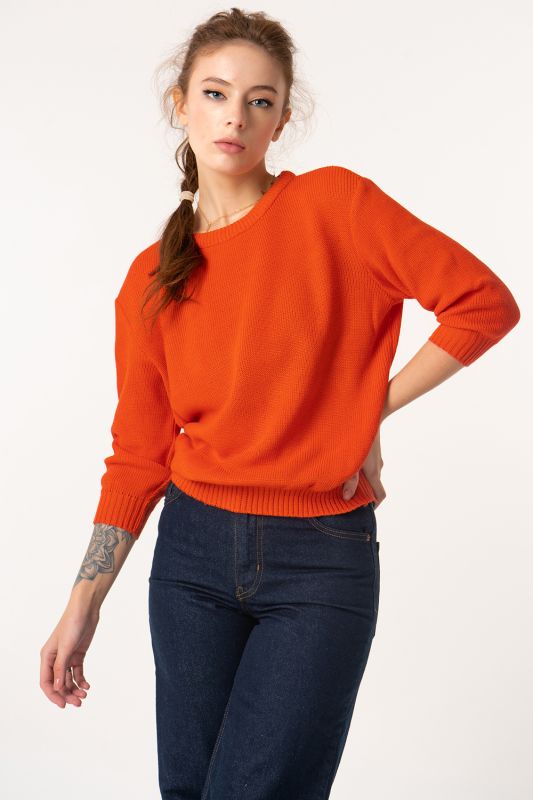 Knitted free sweater orange