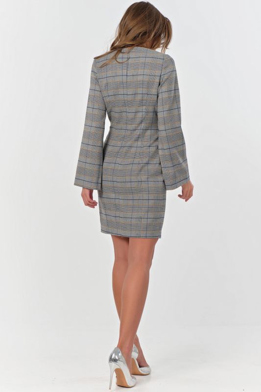 Long sleeve fitted dress with plaid on gray