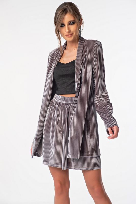 Evening velvet suit with shorts gray