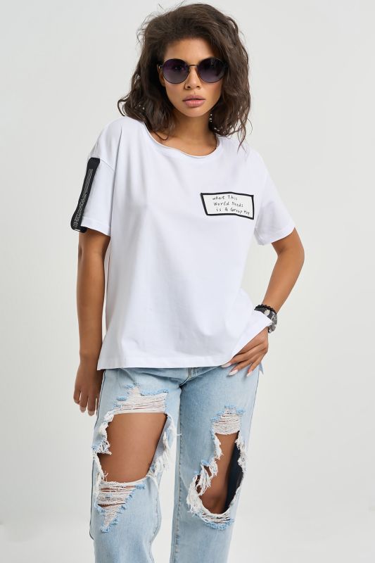 Oversize T-shirt with slits on the sides white