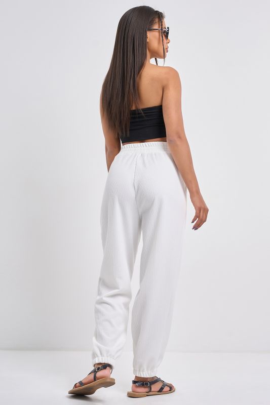 Textured jersey casual pants white