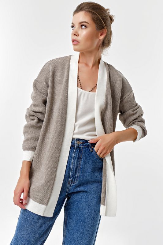 Voluminous cardigan without a clasp dark beige