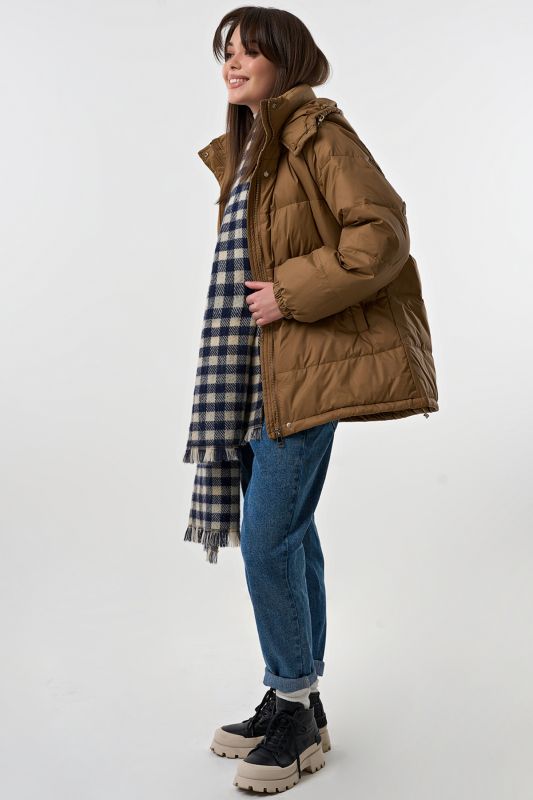 Beige straight silhouette down jacket