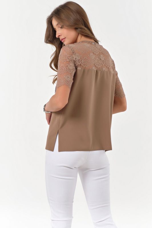 Straight blouse with lace beige