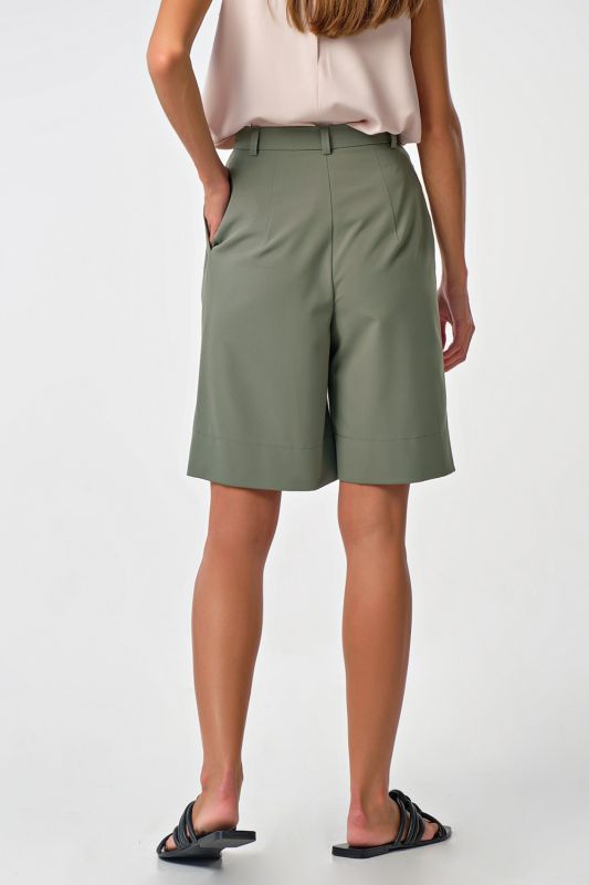 Shorts bermudas of khaki suit fabric