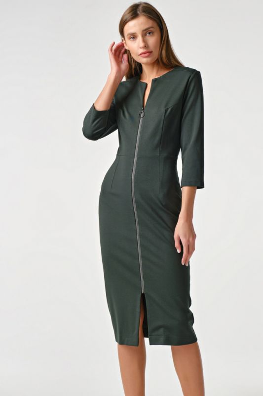 Dark green knitted midi dress with lock in front